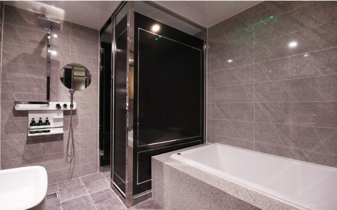 Idea Hotel Πόχανγκ Εξωτερικό φωτογραφία